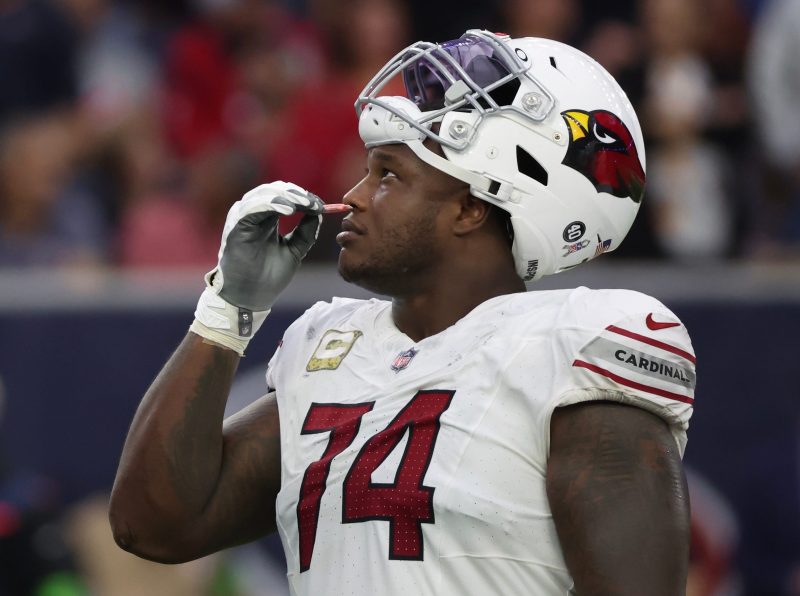 Why the NFL is banning smelling salts