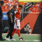 Bengals’ star QB doesn’t return to game after taking sack