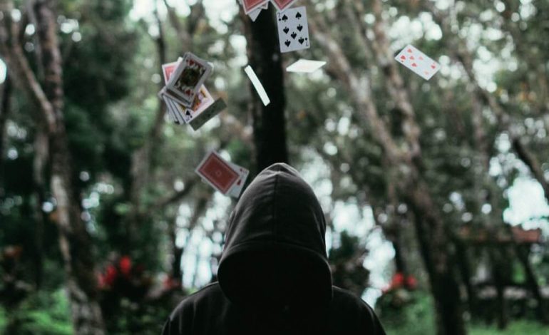 Americans Lose Record $11.36 Billion to Crypto Fraud in…